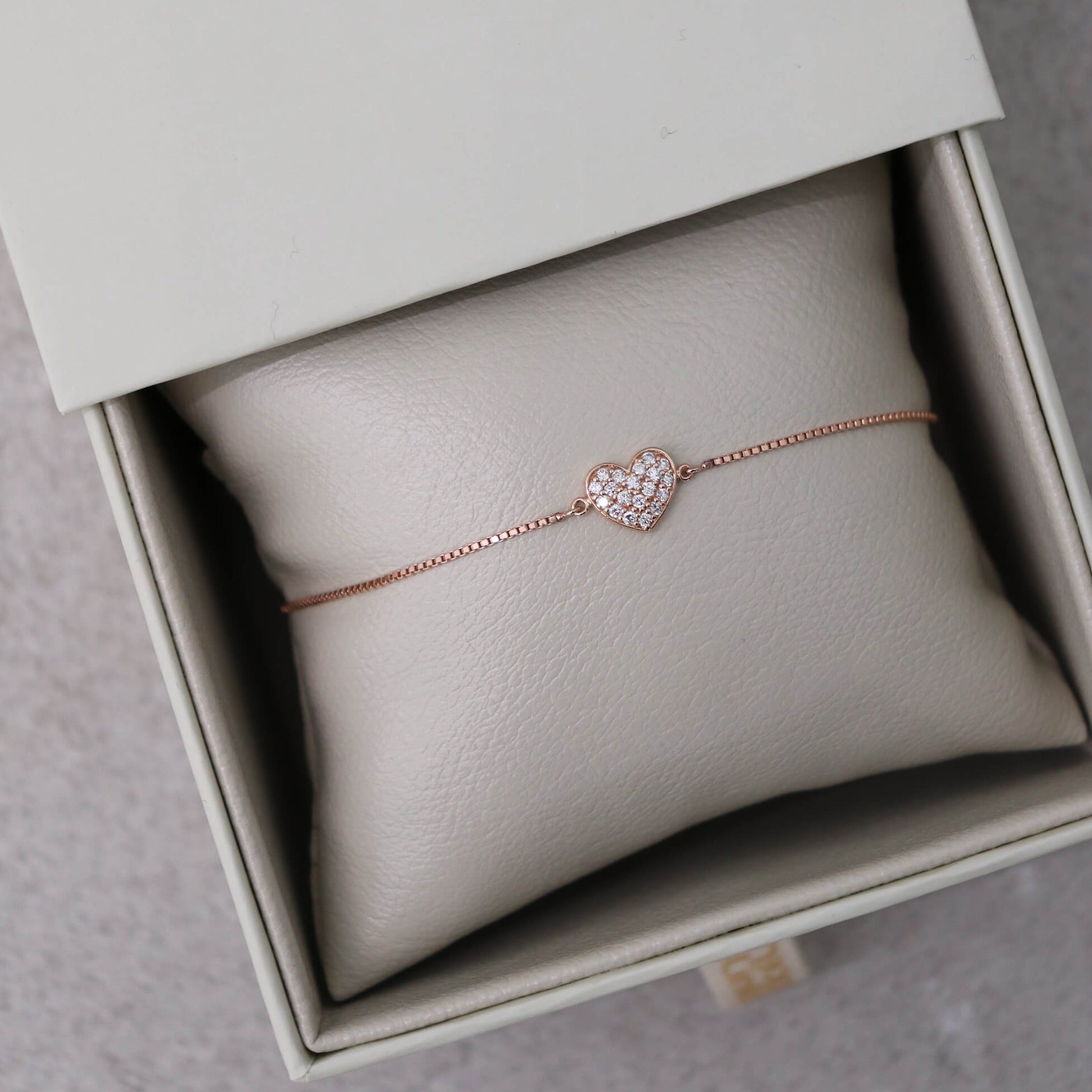 14K Heart Diamond Bracelet (Sample Sale) Bracelets IceLink-CAL   